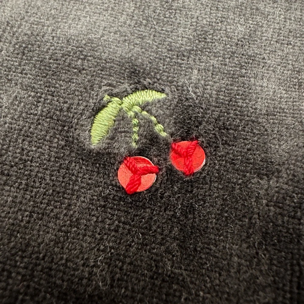 2002 Gymboree Velvet Skirt in Black with Sequin Cherry Print Size 5